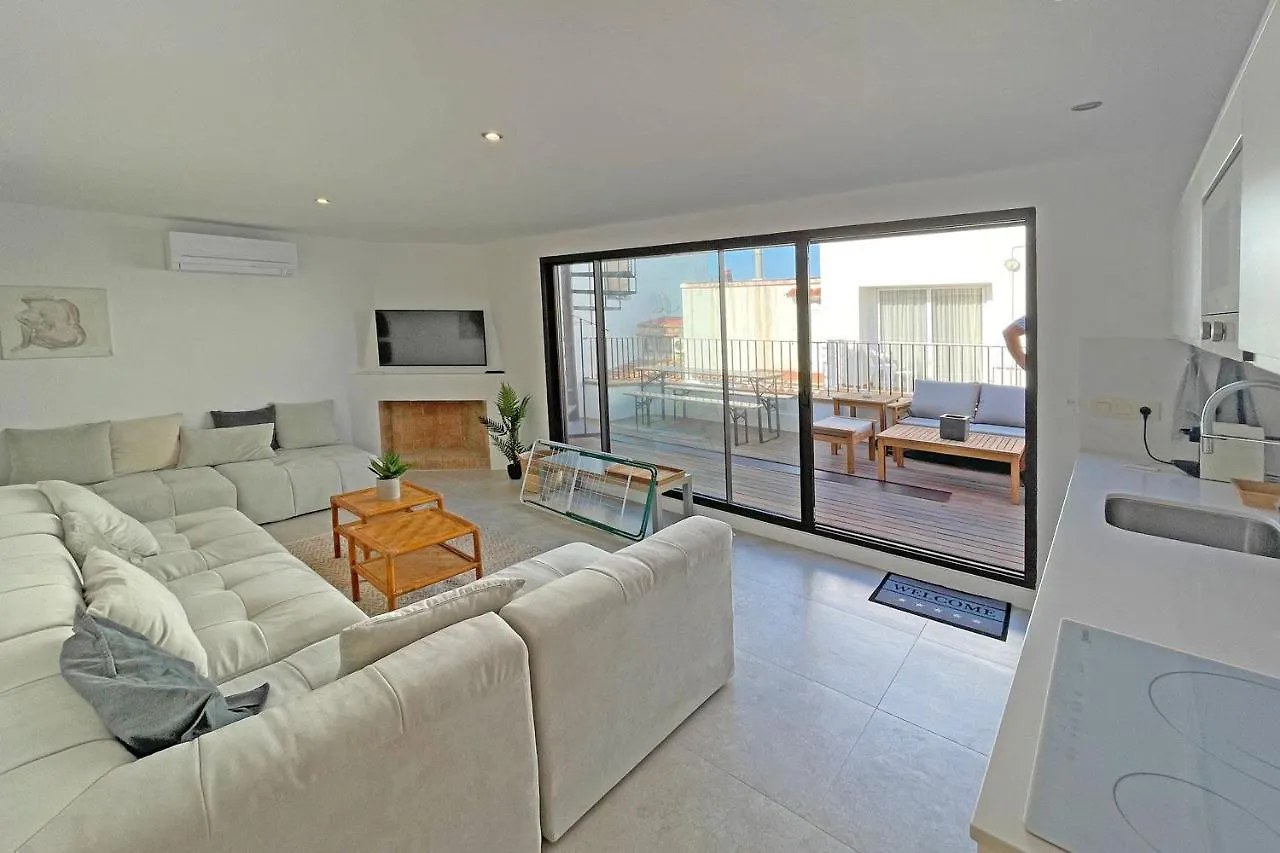 Luxe 8P Dorpshuis Centrum L'Escala 50M Van Strand Holiday home