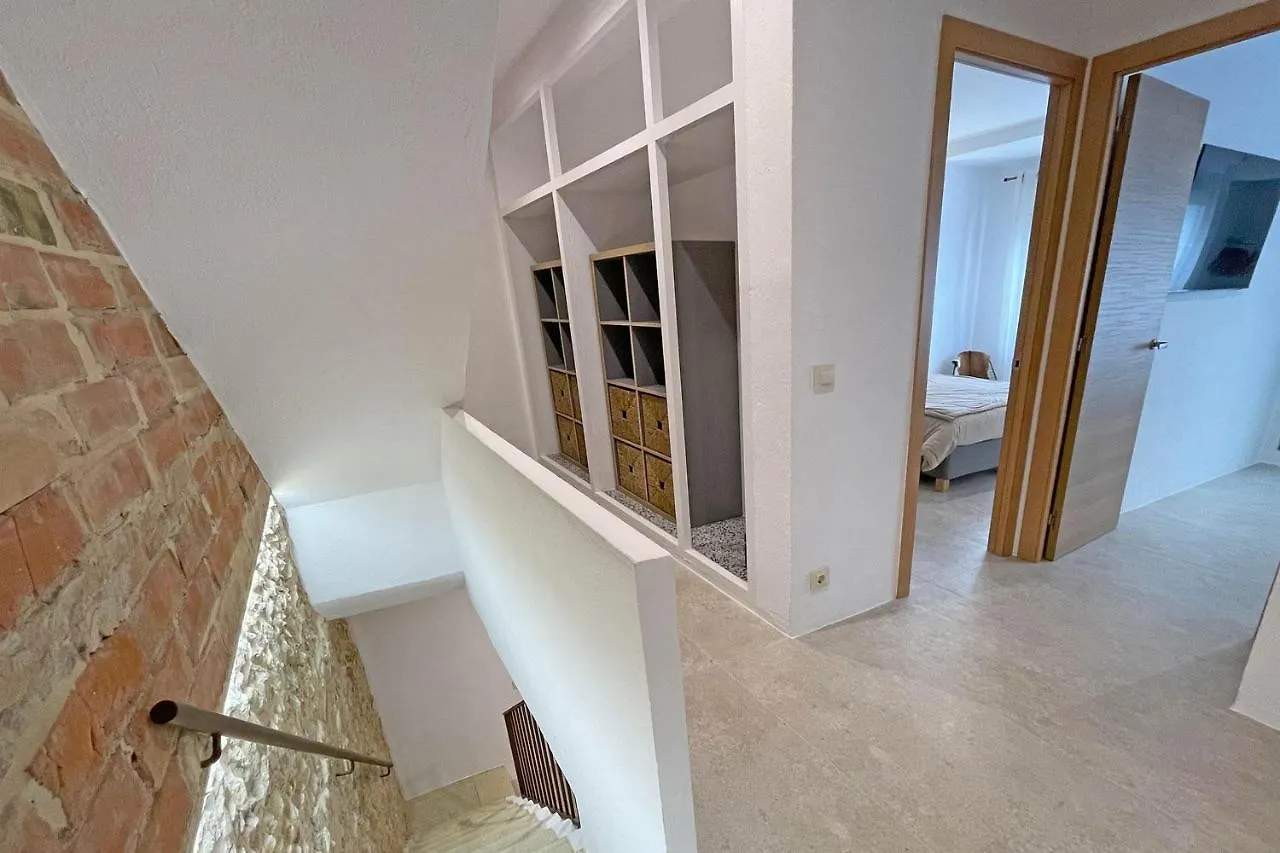Luxe 8P Dorpshuis Centrum L'Escala 50M Van Strand Spain